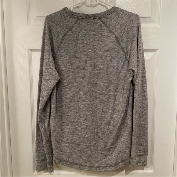 Abercrombie & Fitch Men’s Long Sleeve Grey Shirt - Picture 2 of 3